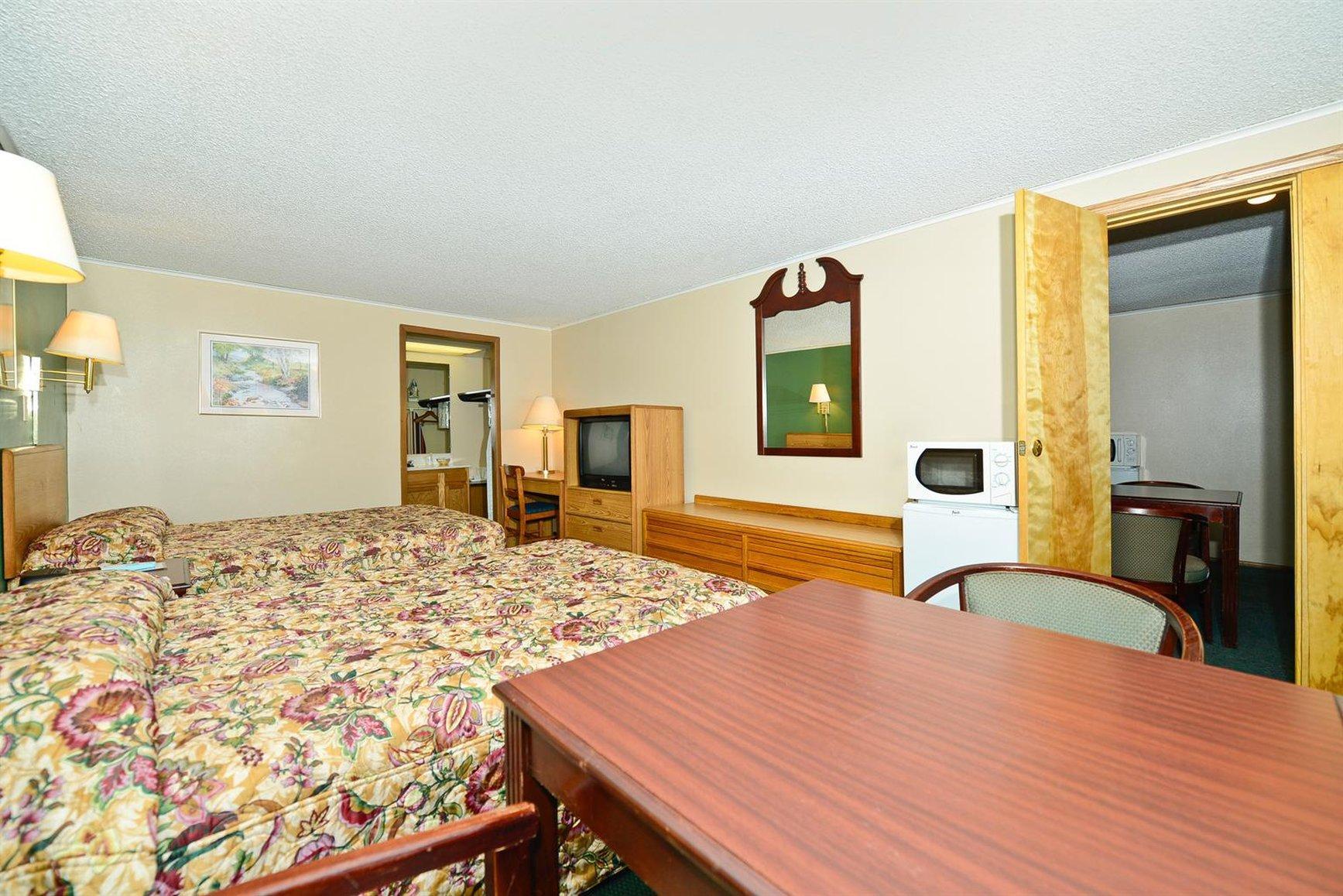 M Star Hotel Covington Экстерьер фото